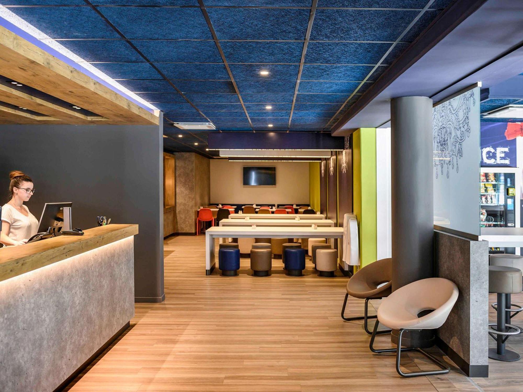 Ibis Budget Saint-Etienne Centre Gare Chateaucreux Zewnętrze zdjęcie