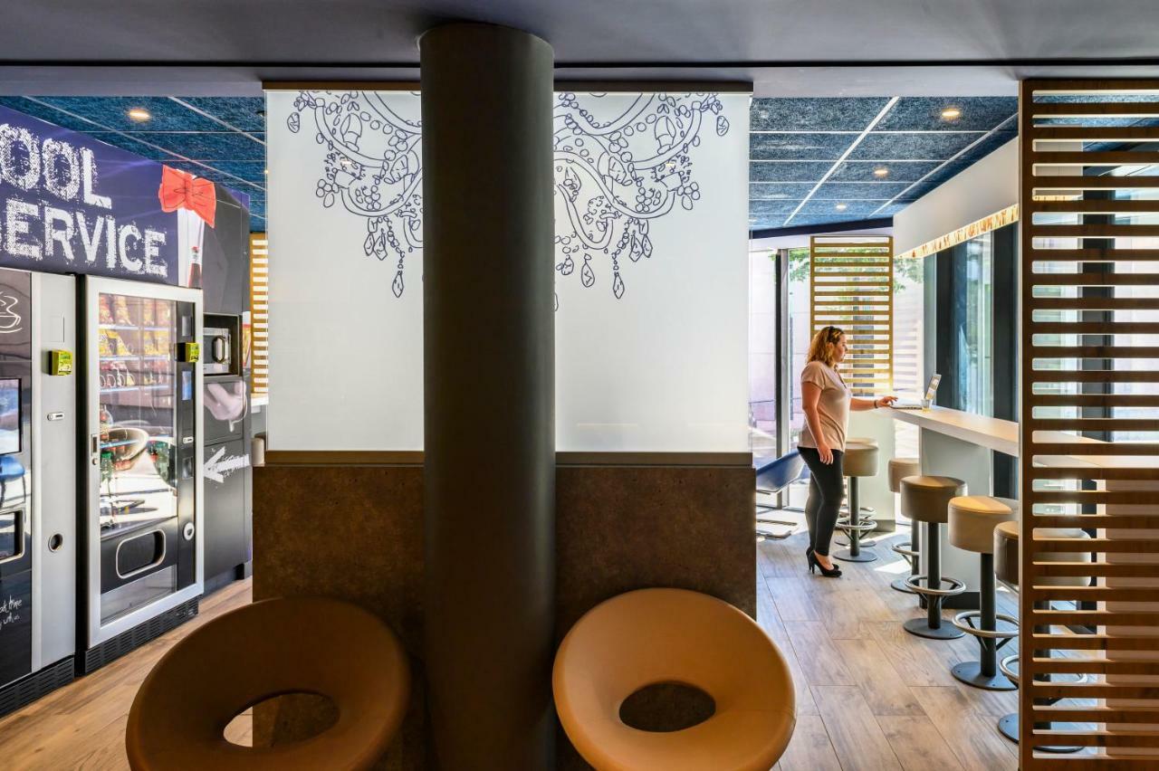 Ibis Budget Saint-Etienne Centre Gare Chateaucreux Zewnętrze zdjęcie